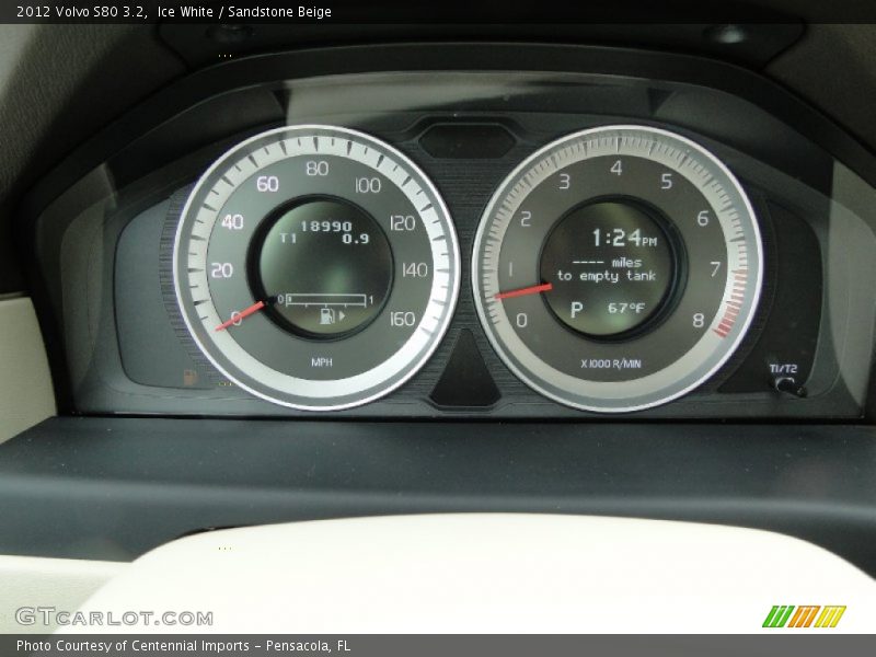 Ice White / Sandstone Beige 2012 Volvo S80 3.2