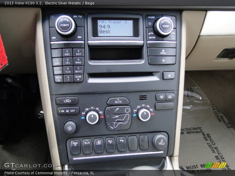 Controls of 2013 XC90 3.2