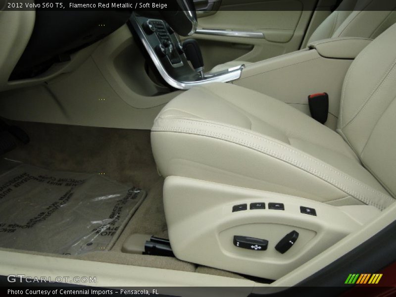 Flamenco Red Metallic / Soft Beige 2012 Volvo S60 T5