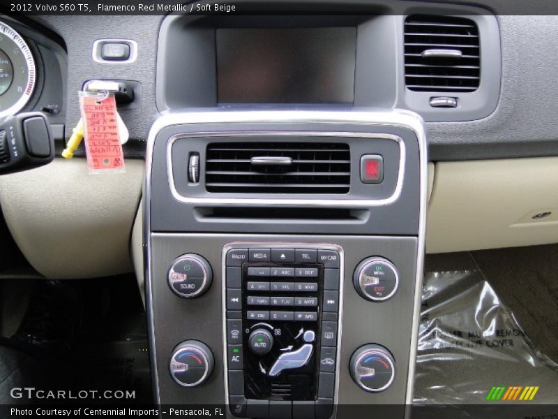 Flamenco Red Metallic / Soft Beige 2012 Volvo S60 T5