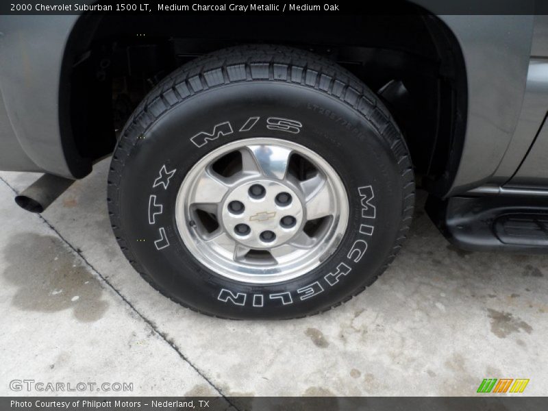Medium Charcoal Gray Metallic / Medium Oak 2000 Chevrolet Suburban 1500 LT