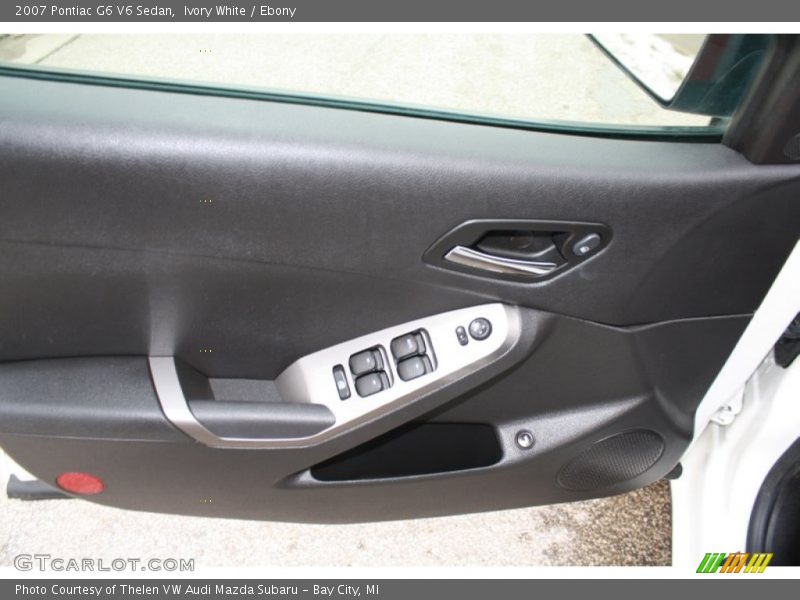 Ivory White / Ebony 2007 Pontiac G6 V6 Sedan