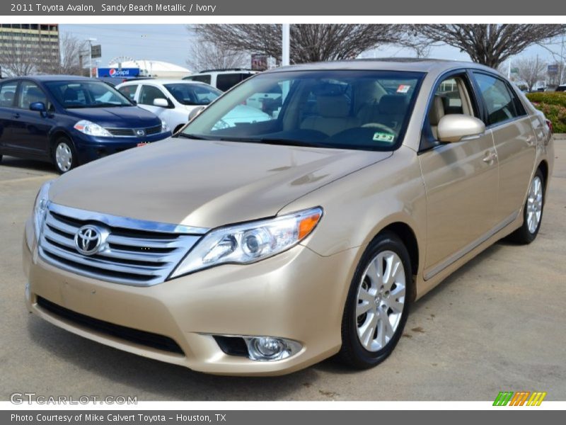 Sandy Beach Metallic / Ivory 2011 Toyota Avalon
