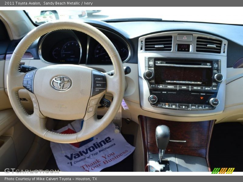 Sandy Beach Metallic / Ivory 2011 Toyota Avalon