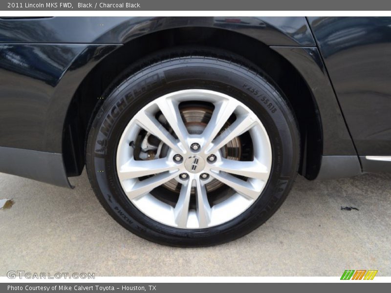  2011 MKS FWD Wheel