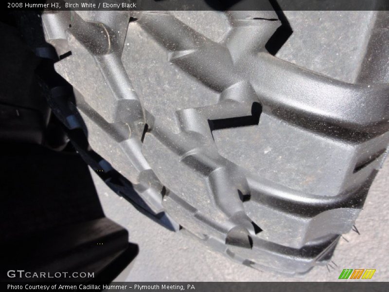 Birch White / Ebony Black 2008 Hummer H3