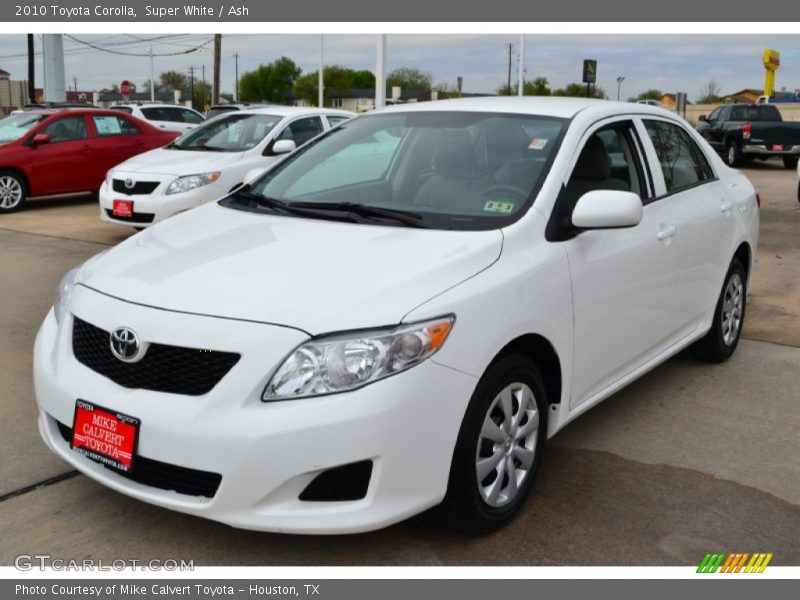 Super White / Ash 2010 Toyota Corolla