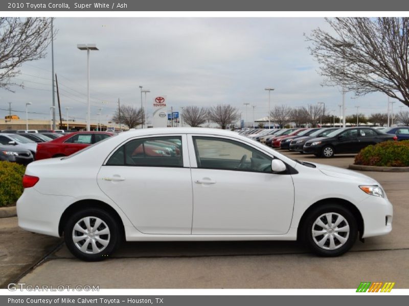 Super White / Ash 2010 Toyota Corolla