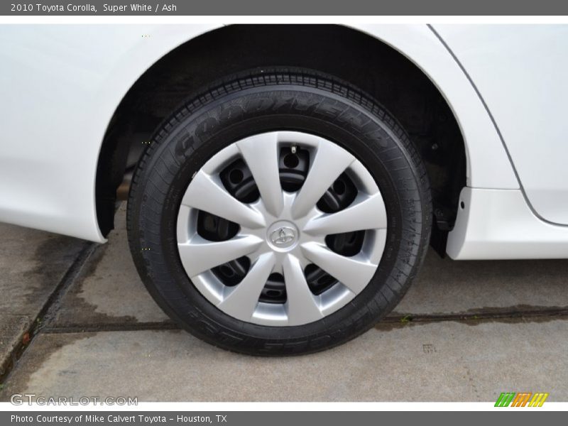 Super White / Ash 2010 Toyota Corolla