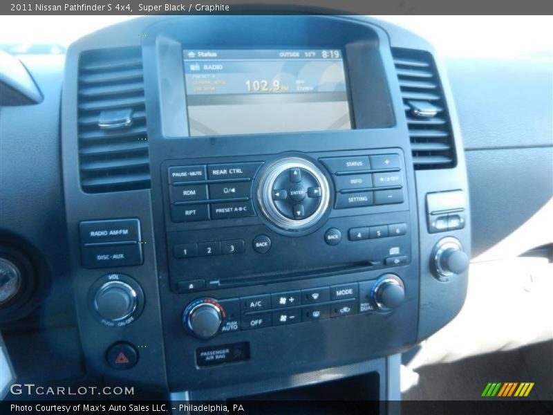 Super Black / Graphite 2011 Nissan Pathfinder S 4x4