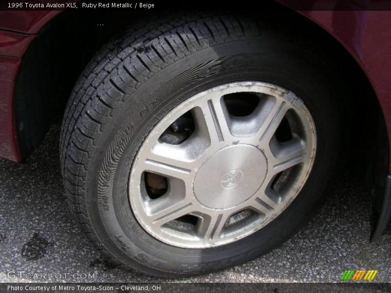 Ruby Red Metallic / Beige 1996 Toyota Avalon XLS