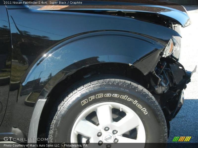 Super Black / Graphite 2011 Nissan Pathfinder S 4x4