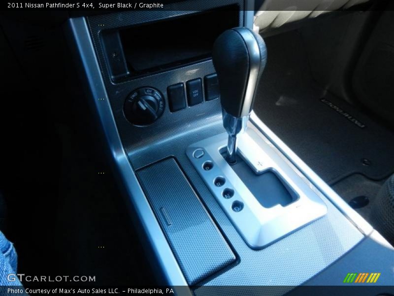 Super Black / Graphite 2011 Nissan Pathfinder S 4x4