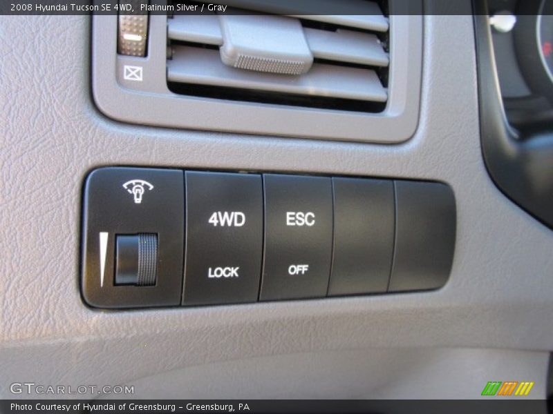 Platinum Silver / Gray 2008 Hyundai Tucson SE 4WD
