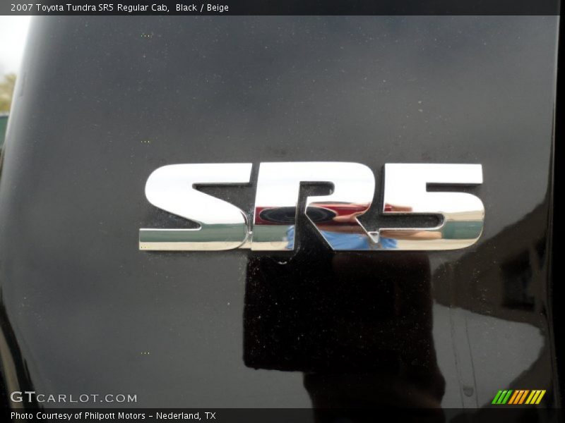  2007 Tundra SR5 Regular Cab Logo