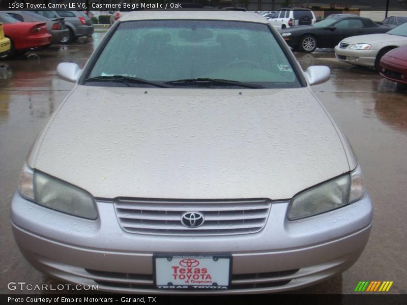 Cashmere Beige Metallic / Oak 1998 Toyota Camry LE V6