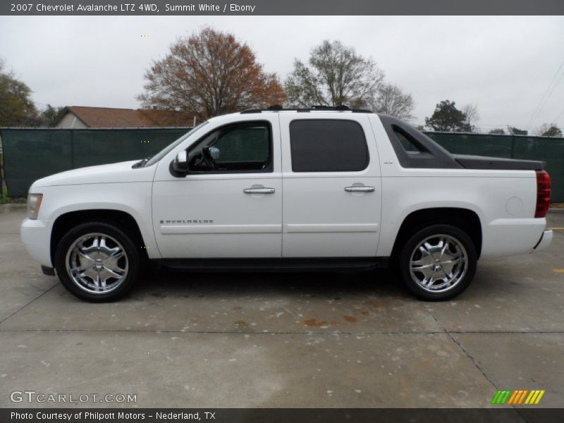 Summit White / Ebony 2007 Chevrolet Avalanche LTZ 4WD