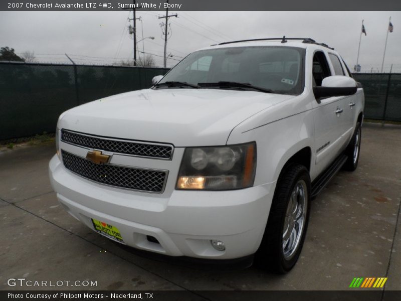 Summit White / Ebony 2007 Chevrolet Avalanche LTZ 4WD