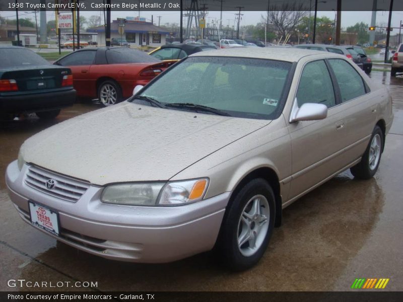 Cashmere Beige Metallic / Oak 1998 Toyota Camry LE V6