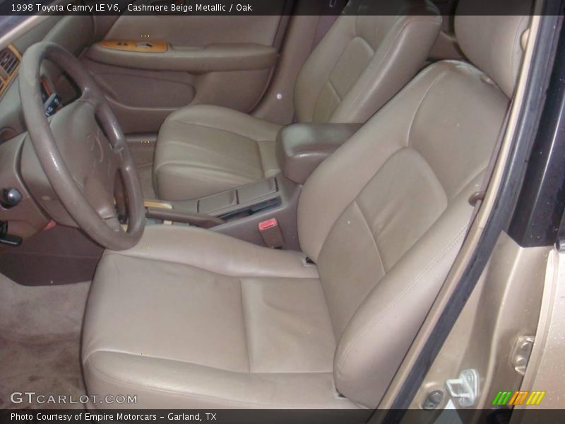 Cashmere Beige Metallic / Oak 1998 Toyota Camry LE V6