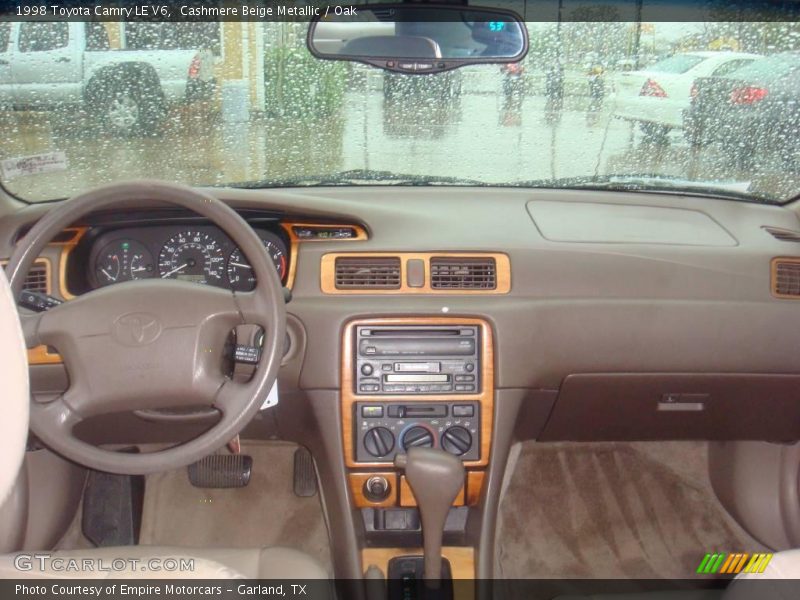 Cashmere Beige Metallic / Oak 1998 Toyota Camry LE V6