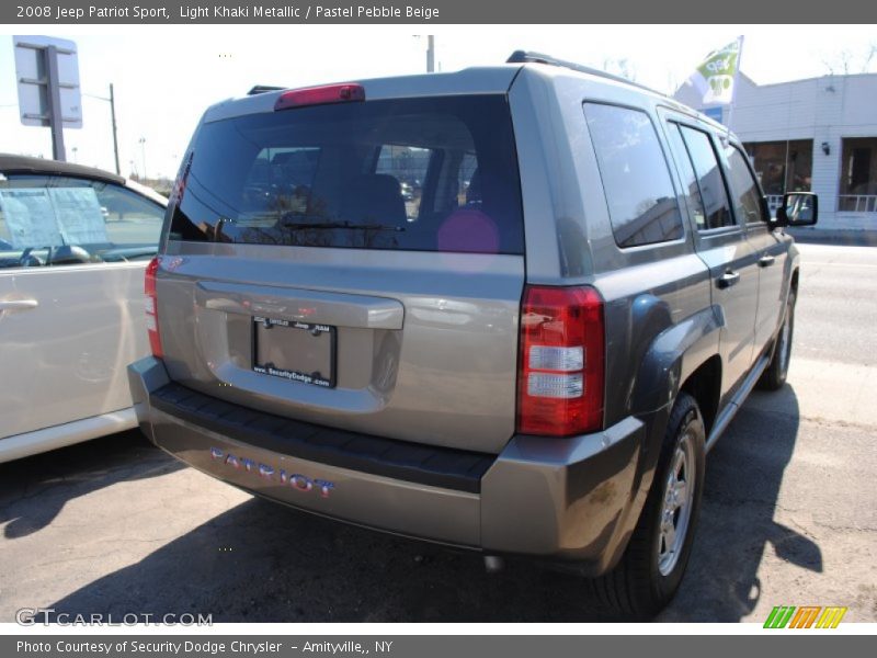 Light Khaki Metallic / Pastel Pebble Beige 2008 Jeep Patriot Sport