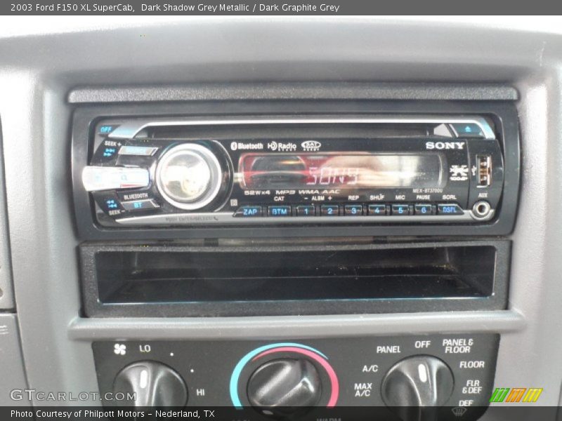 Dark Shadow Grey Metallic / Dark Graphite Grey 2003 Ford F150 XL SuperCab