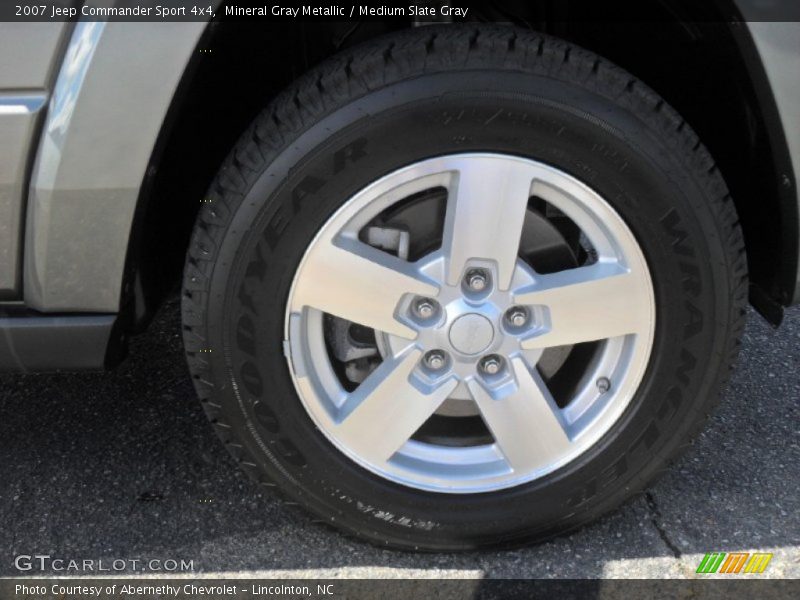 Mineral Gray Metallic / Medium Slate Gray 2007 Jeep Commander Sport 4x4
