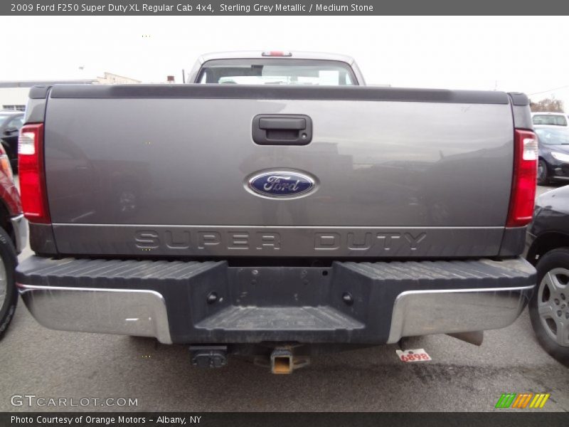 Sterling Grey Metallic / Medium Stone 2009 Ford F250 Super Duty XL Regular Cab 4x4