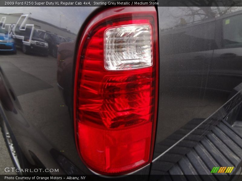 Sterling Grey Metallic / Medium Stone 2009 Ford F250 Super Duty XL Regular Cab 4x4