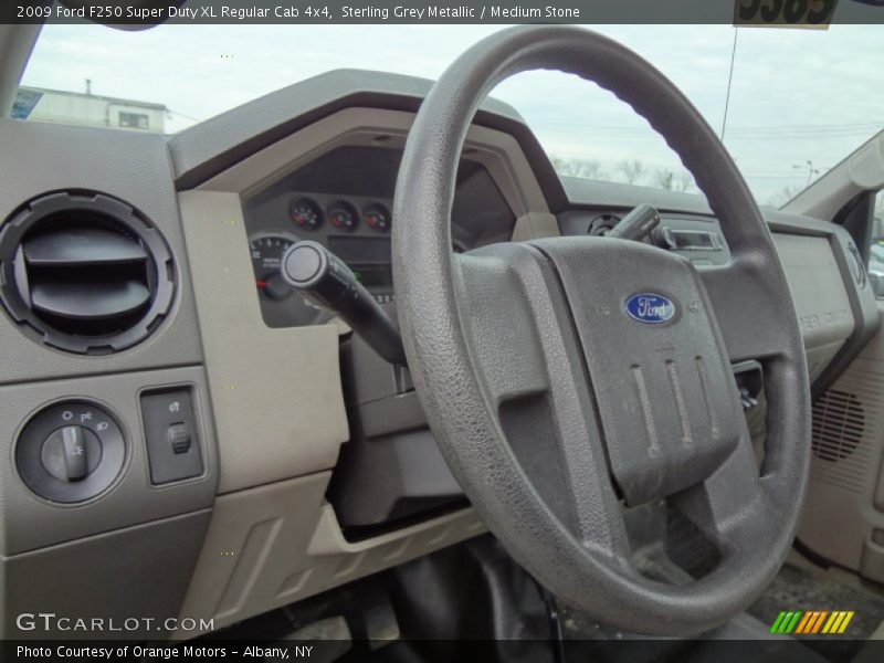 Sterling Grey Metallic / Medium Stone 2009 Ford F250 Super Duty XL Regular Cab 4x4