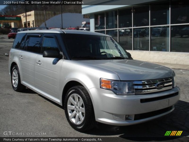 Brilliant Silver Metallic / Charcoal Black 2009 Ford Flex SE
