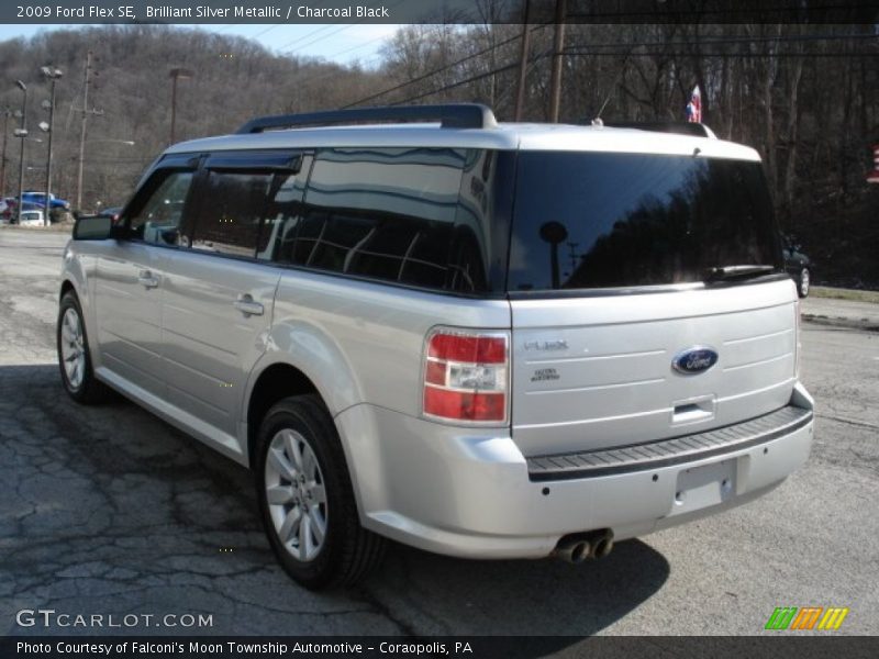 Brilliant Silver Metallic / Charcoal Black 2009 Ford Flex SE