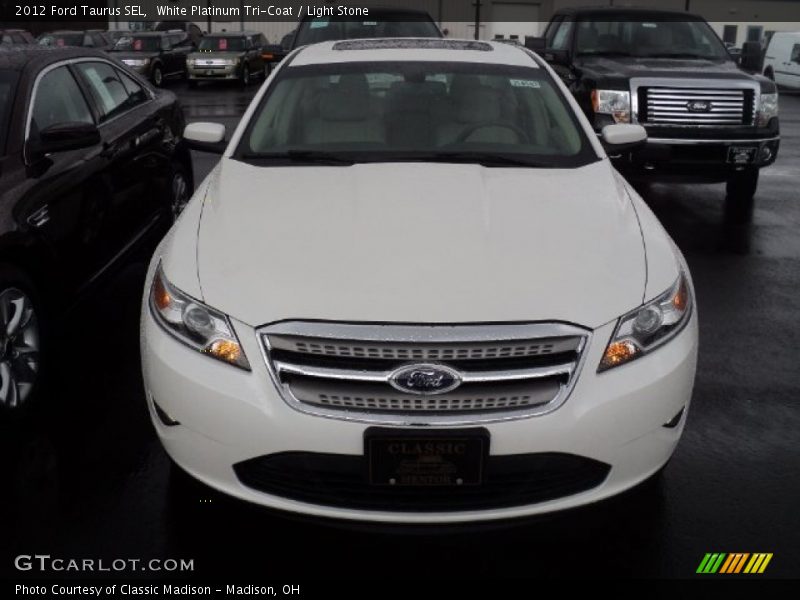 White Platinum Tri-Coat / Light Stone 2012 Ford Taurus SEL