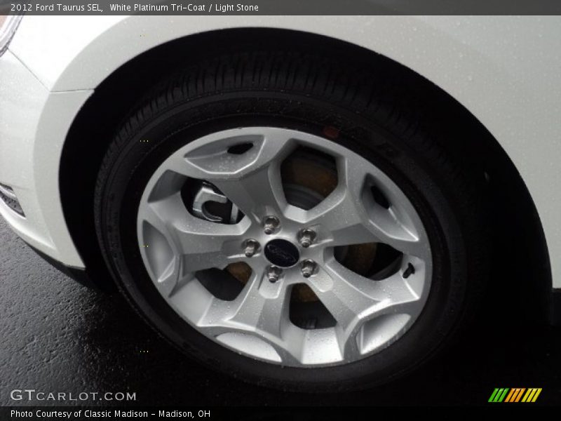 White Platinum Tri-Coat / Light Stone 2012 Ford Taurus SEL
