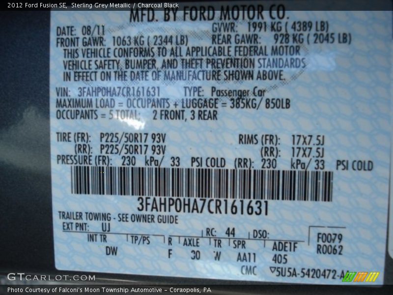 Sterling Grey Metallic / Charcoal Black 2012 Ford Fusion SE