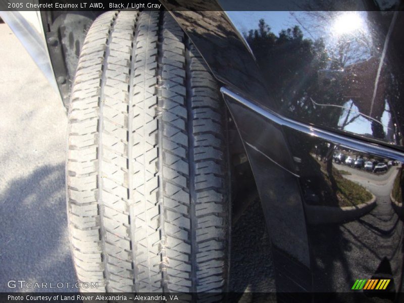 Black / Light Gray 2005 Chevrolet Equinox LT AWD