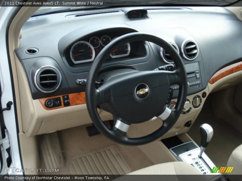 Summit White / Neutral 2011 Chevrolet Aveo Aveo5 LT