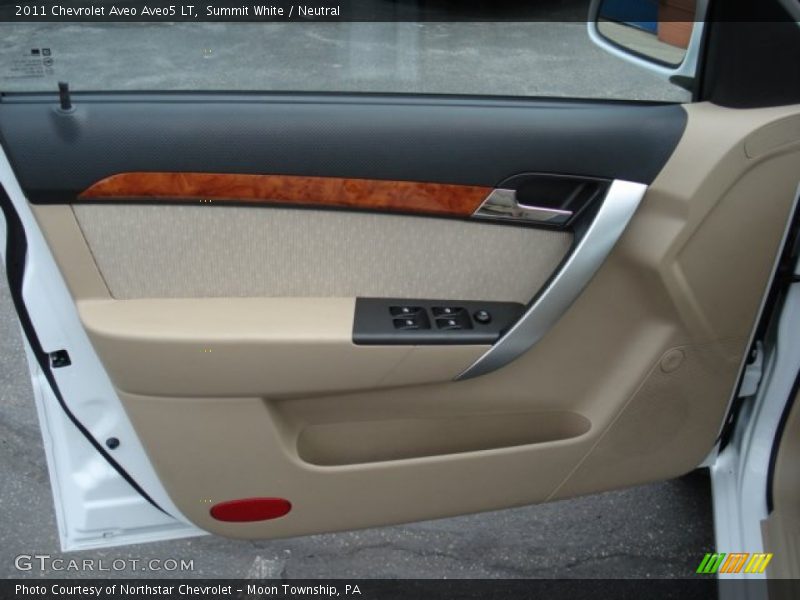 Summit White / Neutral 2011 Chevrolet Aveo Aveo5 LT