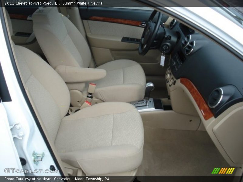 Summit White / Neutral 2011 Chevrolet Aveo Aveo5 LT