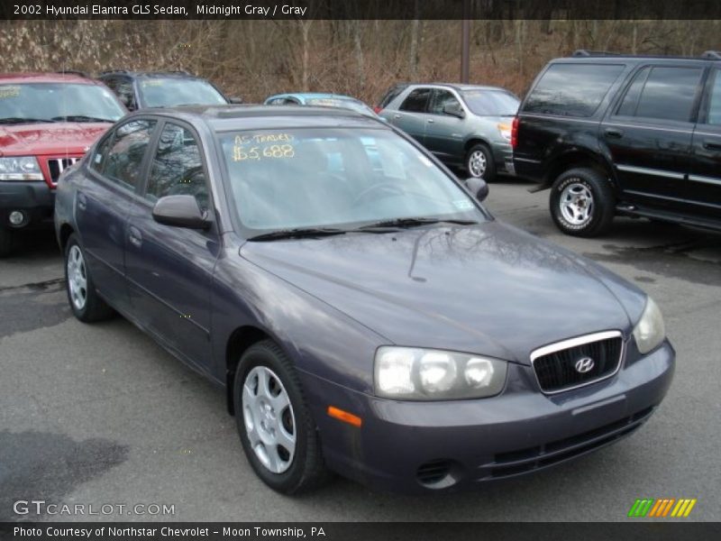 Midnight Gray / Gray 2002 Hyundai Elantra GLS Sedan