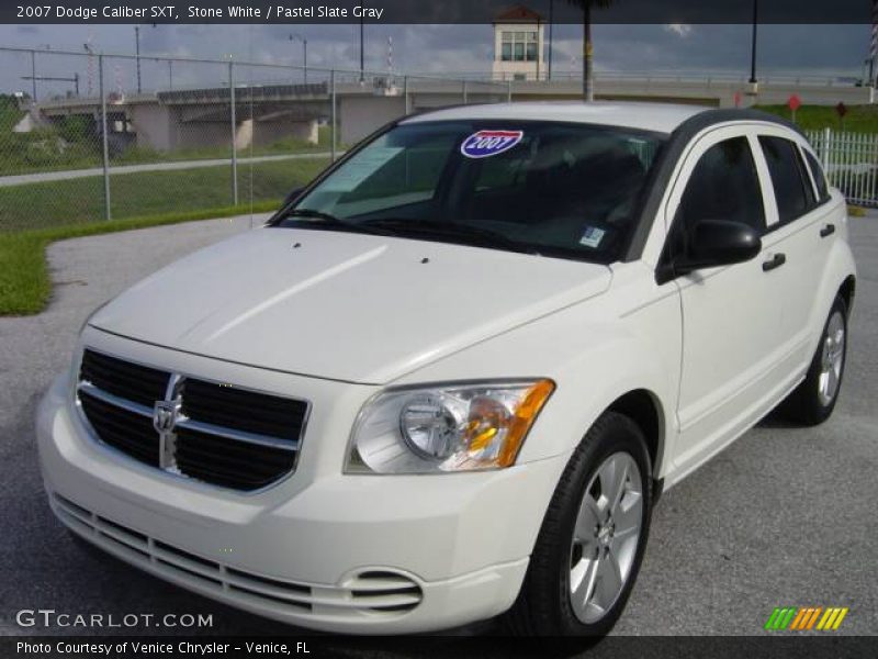 Stone White / Pastel Slate Gray 2007 Dodge Caliber SXT