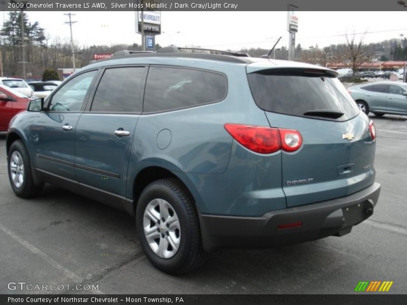Silver Moss Metallic / Dark Gray/Light Gray 2009 Chevrolet Traverse LS AWD