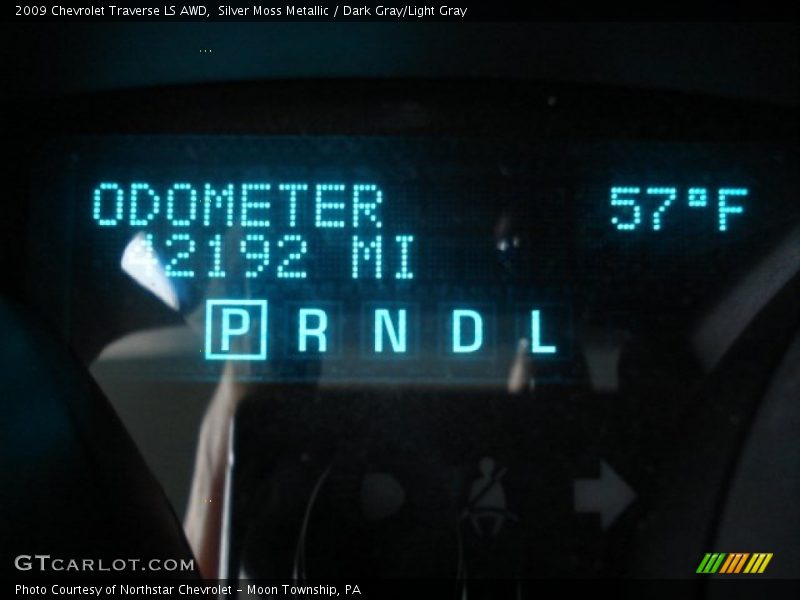 Silver Moss Metallic / Dark Gray/Light Gray 2009 Chevrolet Traverse LS AWD