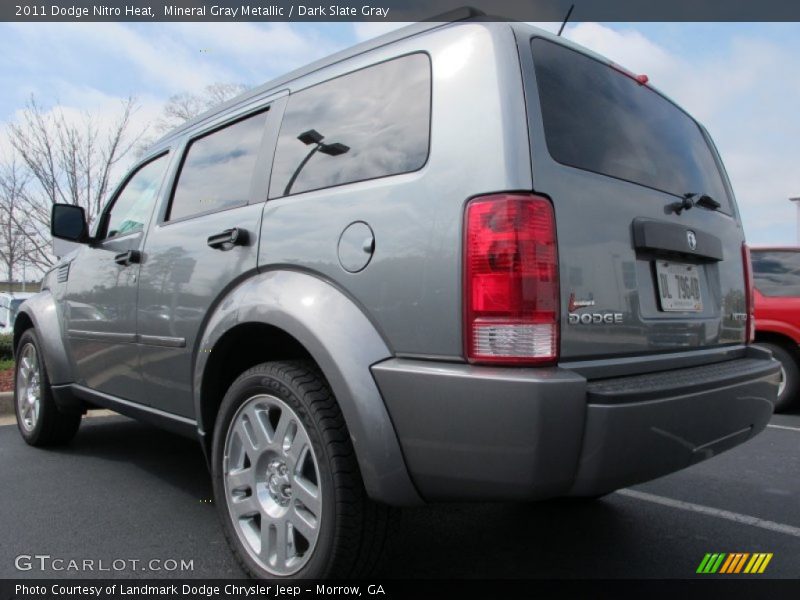 Mineral Gray Metallic / Dark Slate Gray 2011 Dodge Nitro Heat