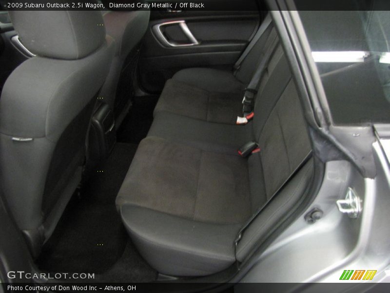 Diamond Gray Metallic / Off Black 2009 Subaru Outback 2.5i Wagon