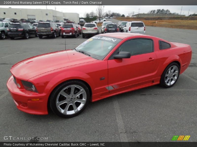 Front 3/4 View of 2006 Mustang Saleen S281 Coupe