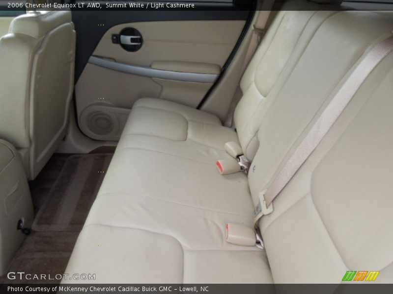Summit White / Light Cashmere 2006 Chevrolet Equinox LT AWD