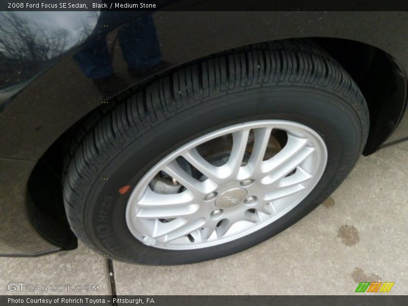 Black / Medium Stone 2008 Ford Focus SE Sedan