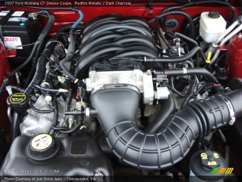  2007 Mustang GT Deluxe Coupe Engine - 4.6 Liter SOHC 24-Valve VVT V8